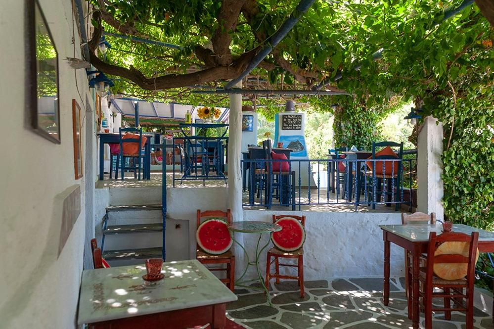 Pagali Hotel Ormos Aigialis Exterior photo